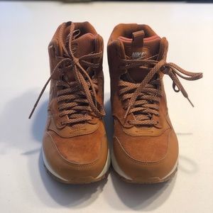 Nike Air Max 1 Women’s